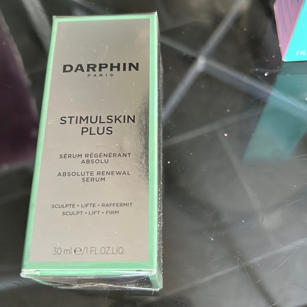 Darphin stimulskin plus absolute renewal serum